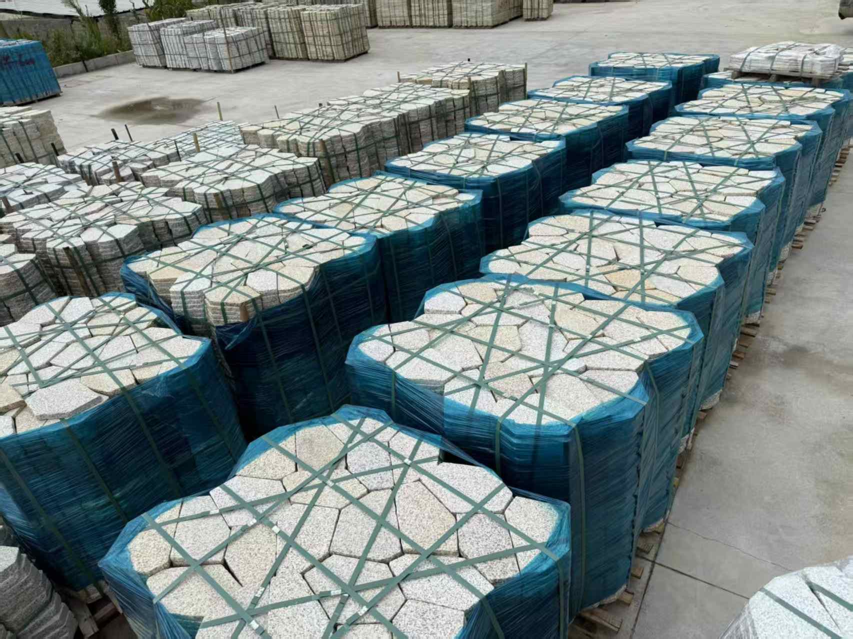 泰州黄金麻冰裂纹 碎拼